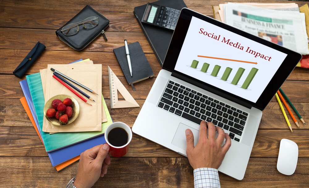 What’s the Difference Between Digital Marketing and Social Media? Four Things You Should Know