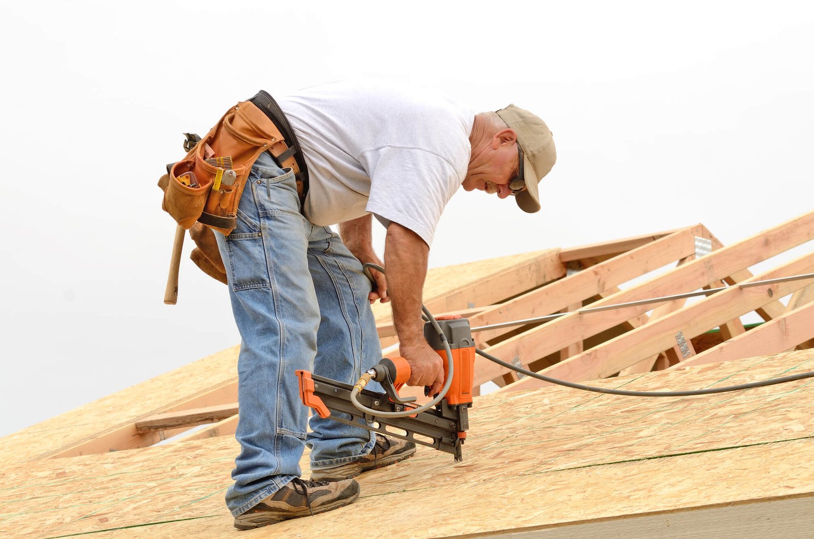 When to Replace Plywood on Your Roof