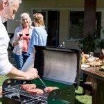 what is the best way to clean a bbq grill